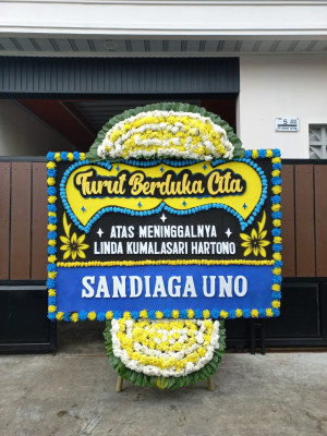 Papan Bunga Duka di Anggilowu